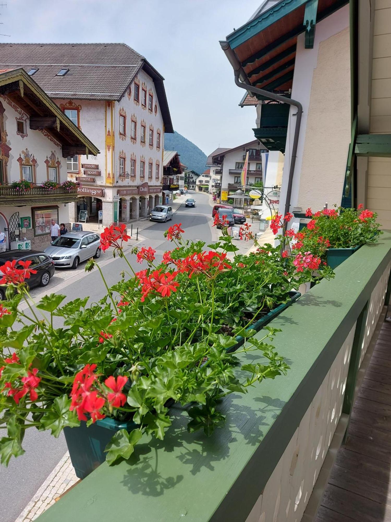 Ferienwohnungen Schneiderhaeusl Inkl. Chiemgaukarte Ruhpolding Dış mekan fotoğraf